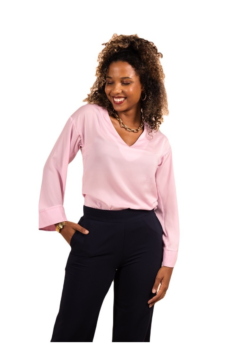 Blouse col V manches évasée