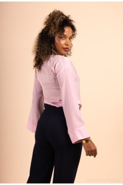 Blouse col V manches évasée
