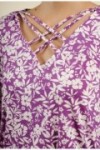 Top texturé col croisé avec lacets