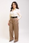 Pantalon large et fluide taille haute