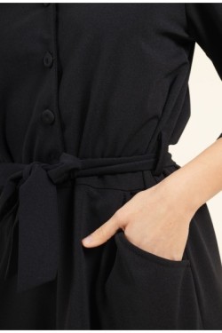 Robe taille ceinturée avec laçage